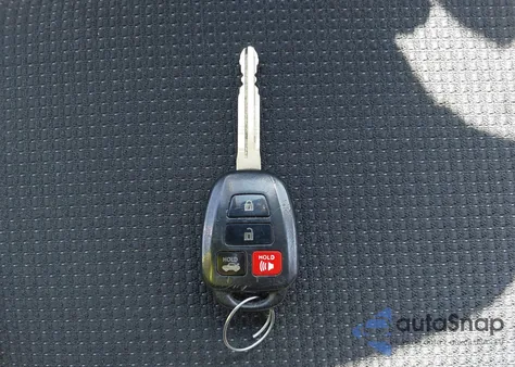 2018 Toyota Rav4 Xle z USA, uszkodzony, nr VIN 2T3WFREV2JW414282